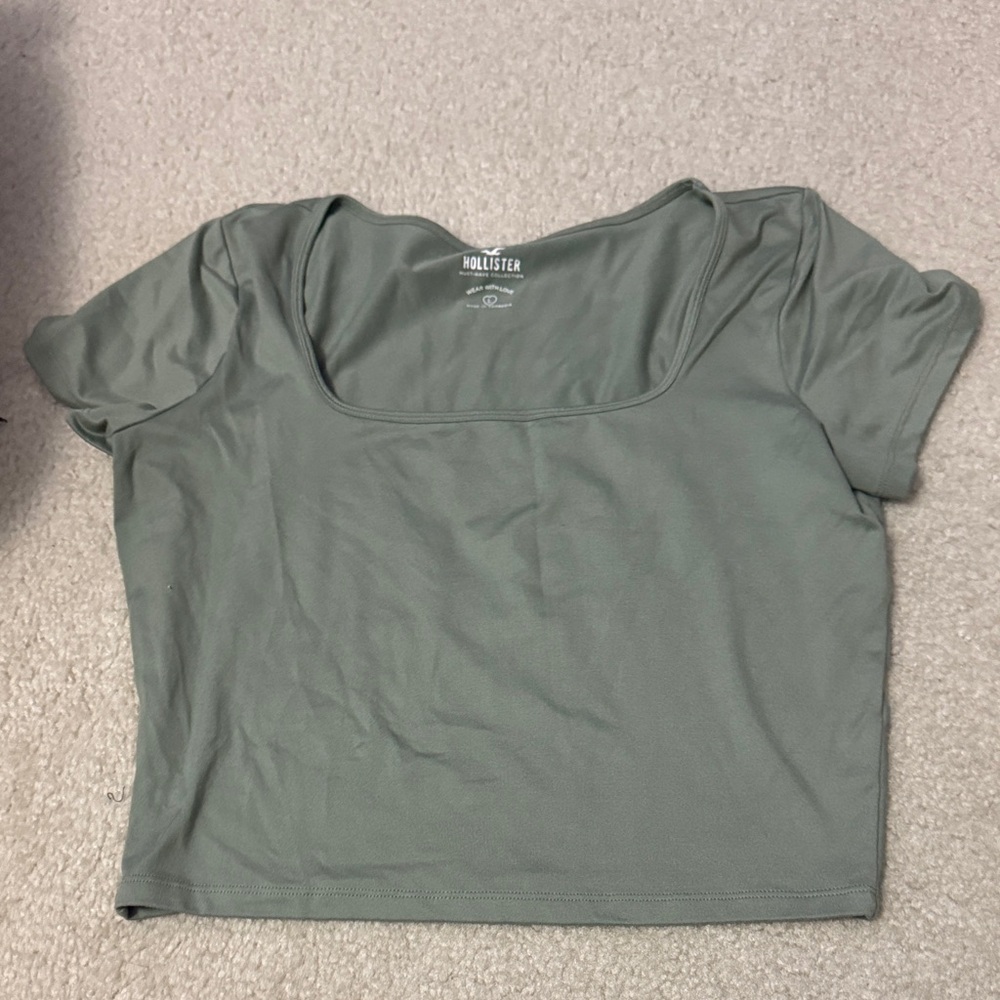 Hollister Women's Sage Crop Top